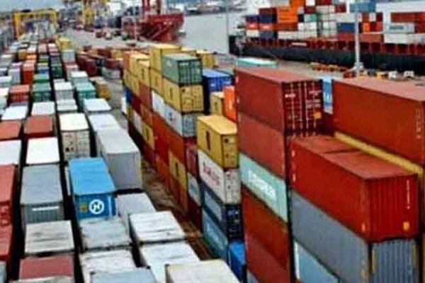 ශ්‍රී ලංකා රේගුවෙන් රුපියල් බිලියන 235 ක ඉතිහාසයේ ඉහළම මාසික ආදායම වාර්තා කරයි.